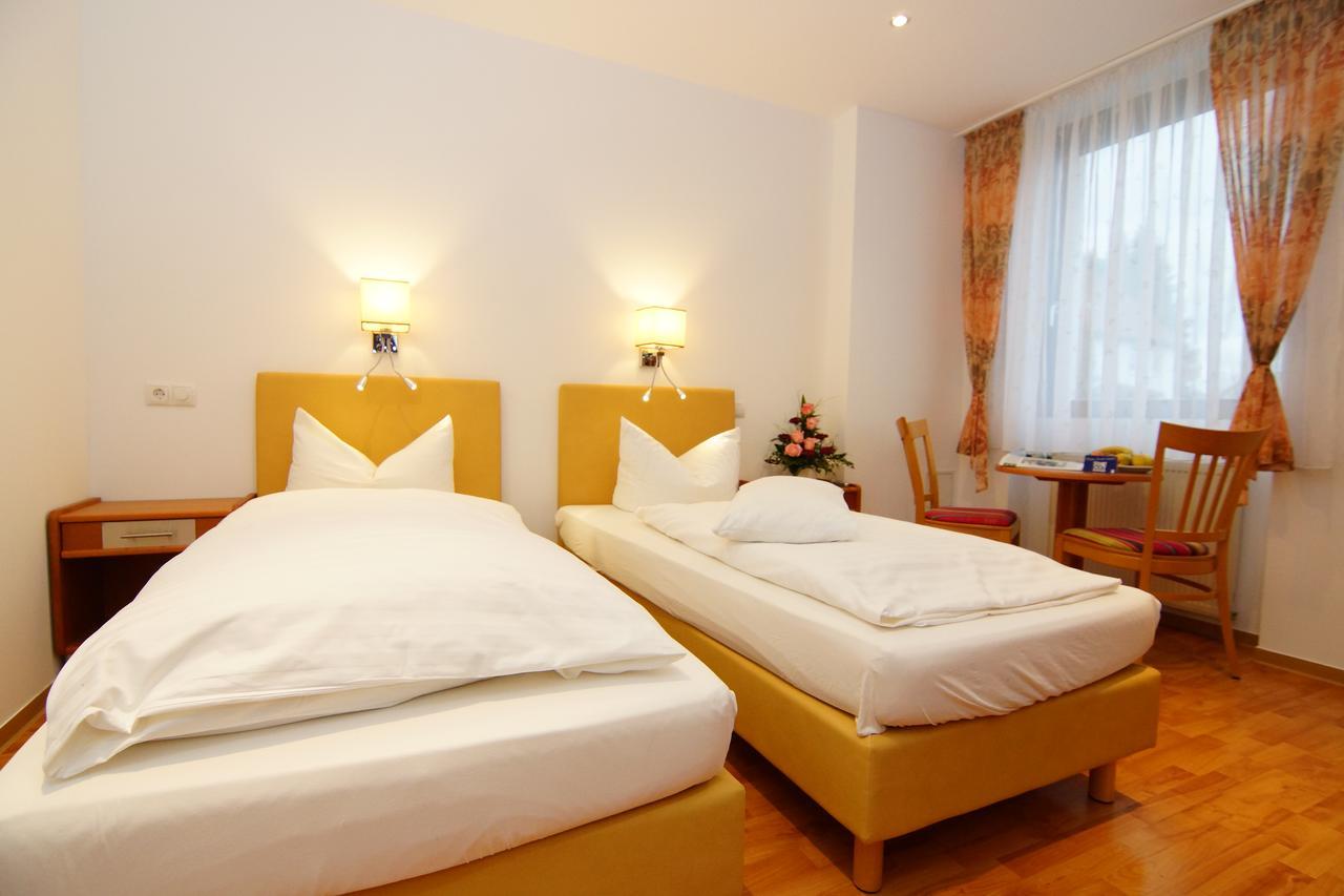 Michelau in Oberfranken Hotel Spitzenpfeil מראה חיצוני תמונה