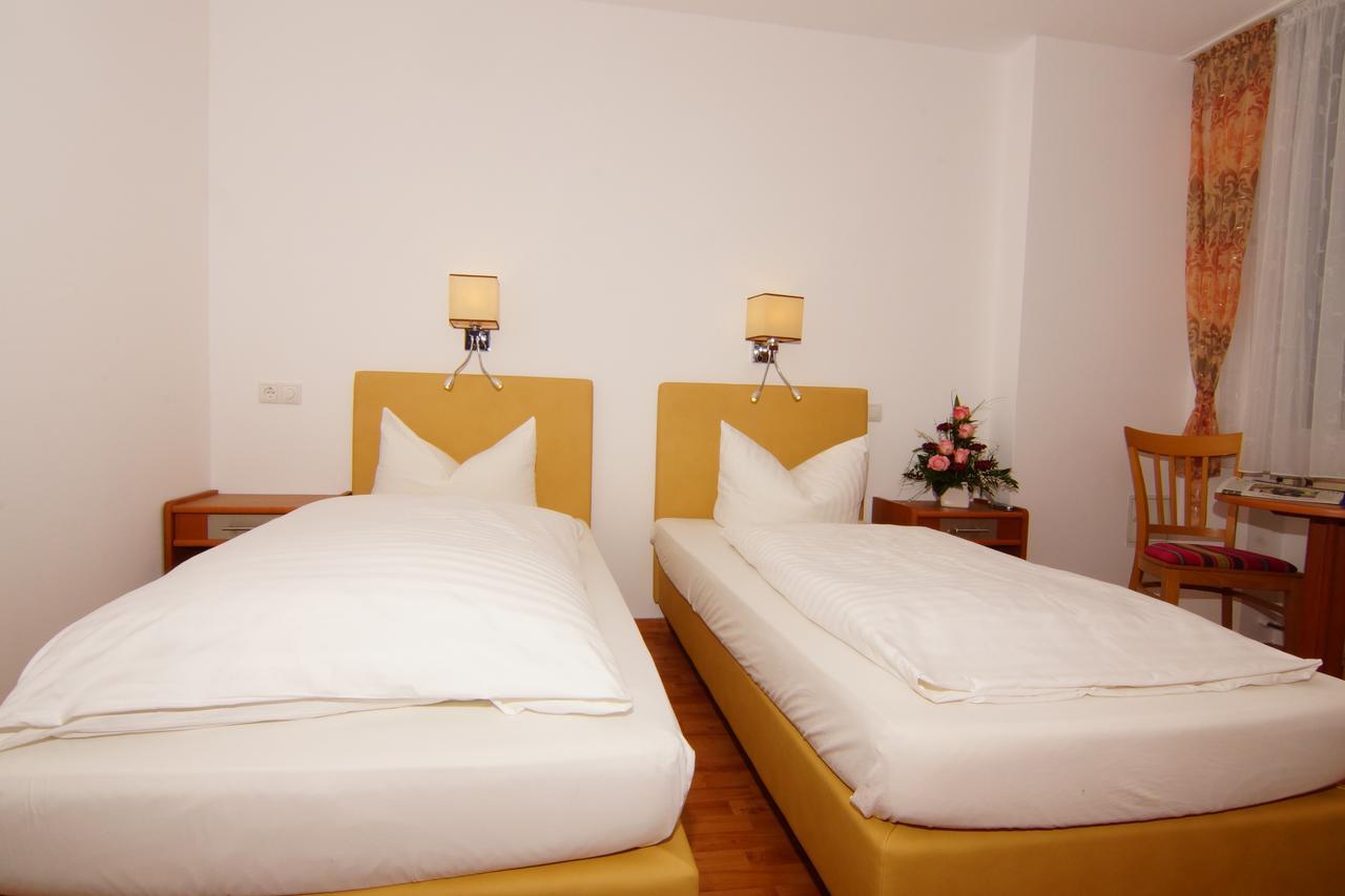 Michelau in Oberfranken Hotel Spitzenpfeil מראה חיצוני תמונה