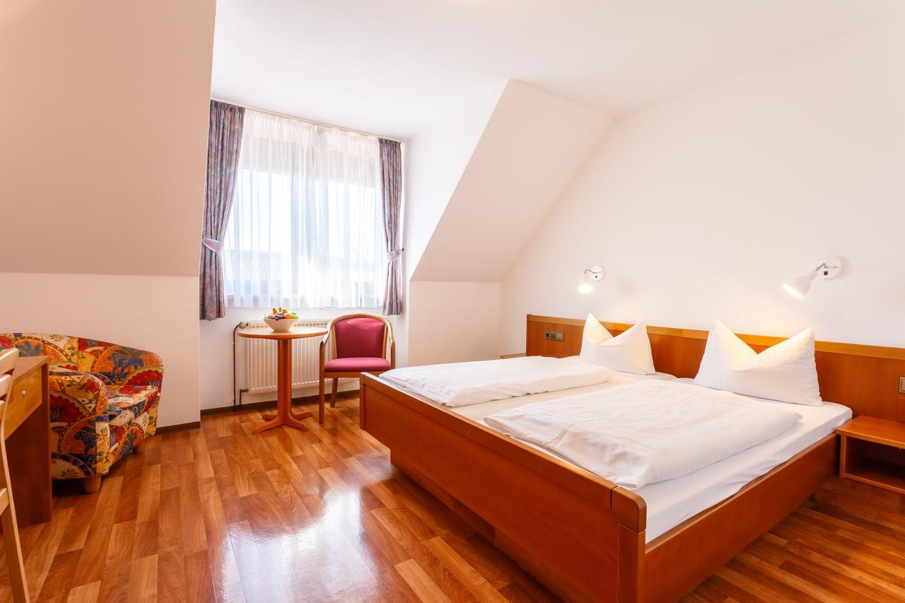 Michelau in Oberfranken Hotel Spitzenpfeil מראה חיצוני תמונה